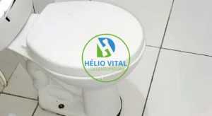 Desentupimento de vaso - Desentupidora Hélio Vital - Desentupidora 24 hs em Fortaleza - CE, ligue: (85) 9 9671-6232 24 hs